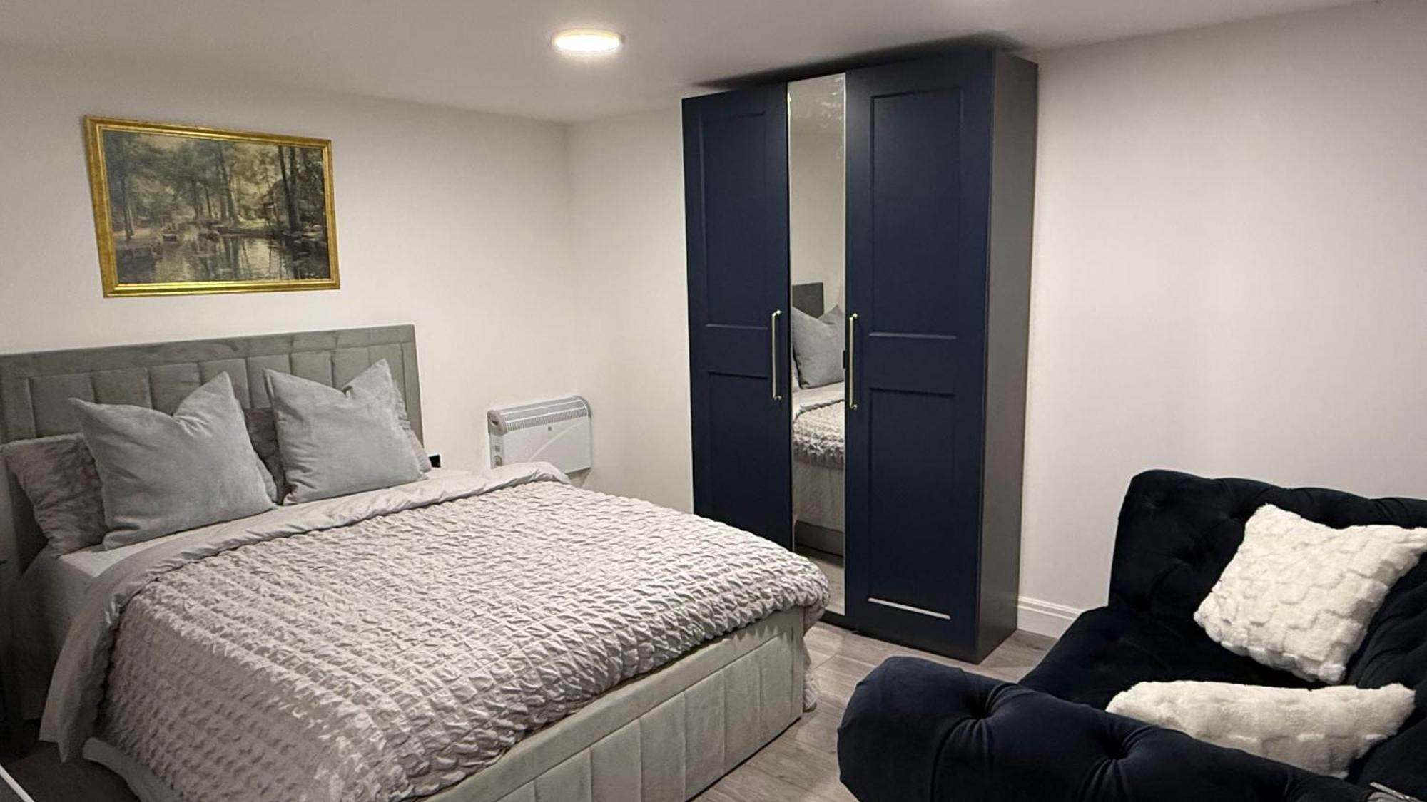 Peace House Hotell Waterlooville Exteriör bild